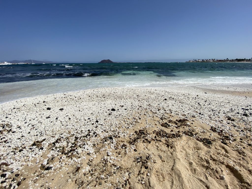 Descubre los Secretos Retro de Fuerteventura para Viajeros 2