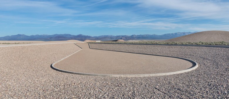 "City" de Michael Heizer: viaje al arte y al desierto en fusión 13