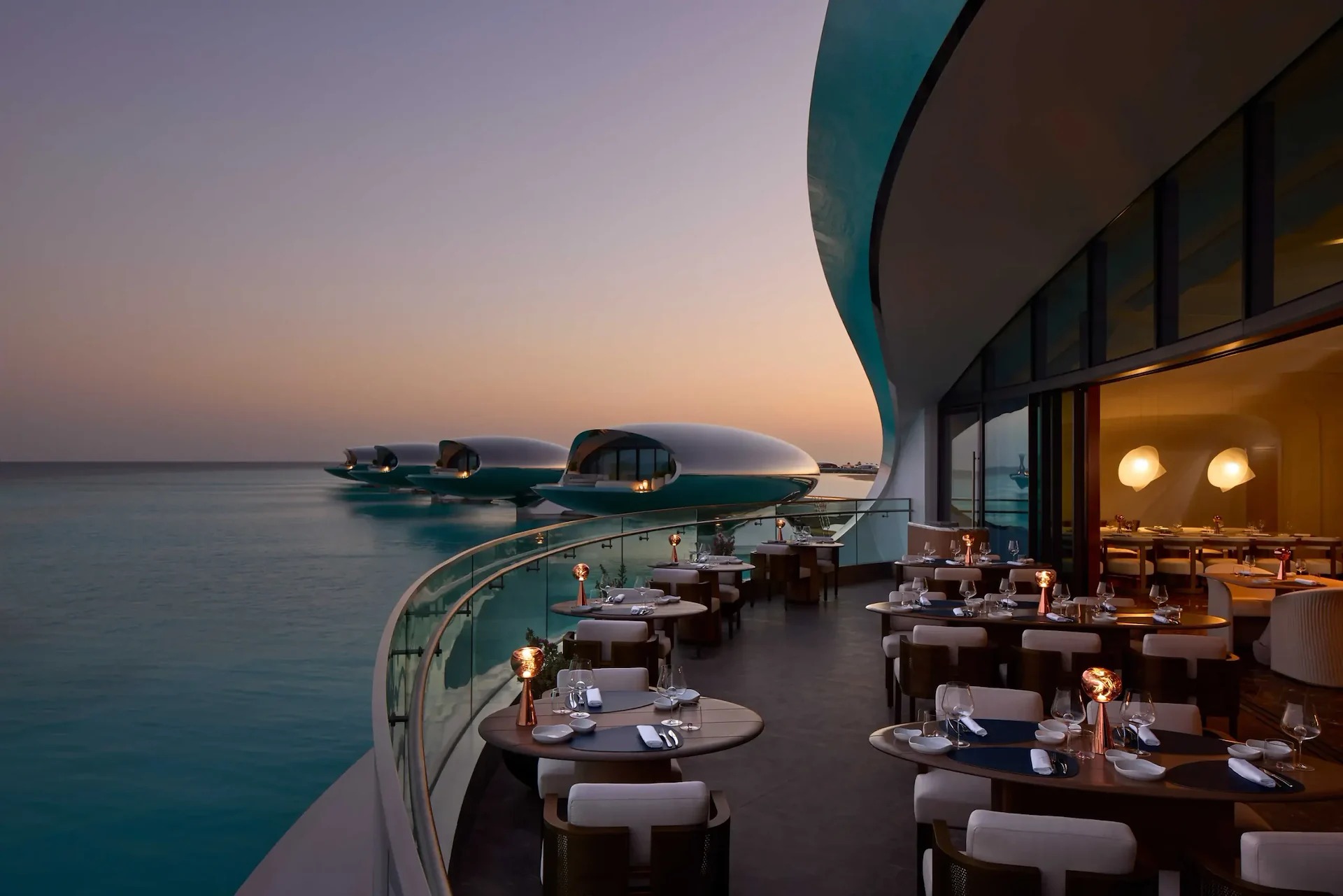 Shebara Resort: así se duerme en una esfera sobre el Mar Rojo 5