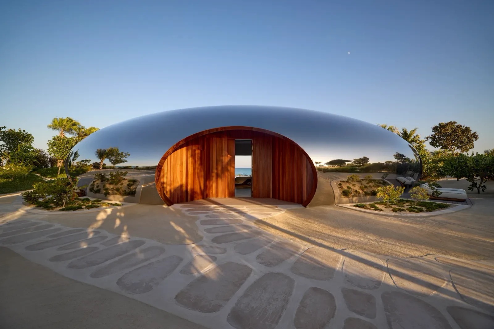 Shebara Resort: así se duerme en una esfera sobre el Mar Rojo 4