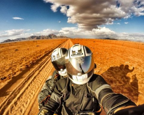viajar en moto por el mundo ¿Por que es tendencia la enduro? 9